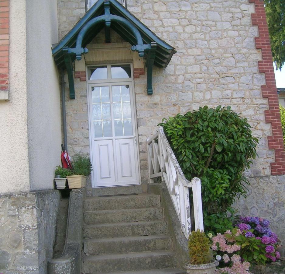 Appartements Villa Odette Bagnoles de l'Orne Normandie Buitenkant foto
